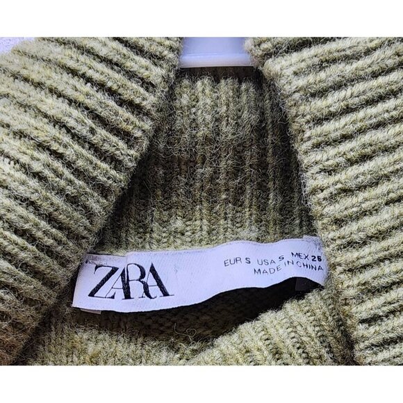 Zara Beaded Olive Green Cropped Turtleneck Sweater With Diamond Knit Design & Pe - Picture 9 of 10